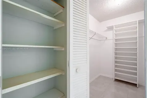 950 NE 199th Street Miami FL 33179