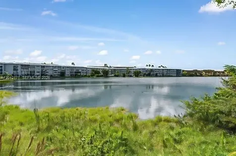 950 NE 199th Street Miami FL 33179