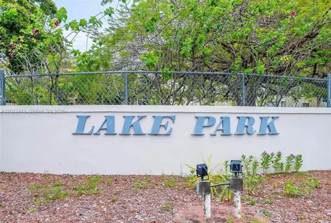 950 NE 199th Street Miami FL 33179