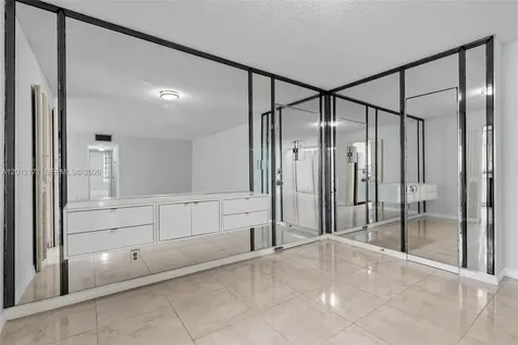 950 NE 199th Street Miami FL 33179