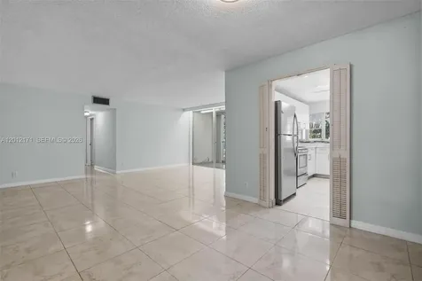 950 NE 199th Street Miami FL 33179