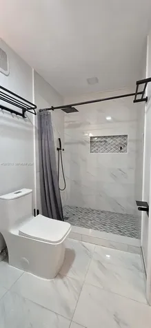 6995 NW 173rd Drive Hialeah FL 33015