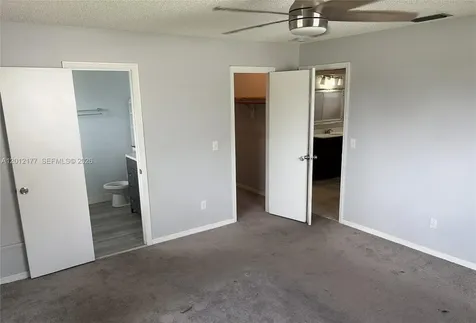 440 SE Skipper Lane Port St. Lucie FL 34983