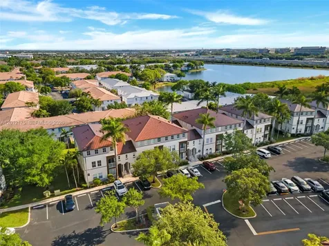 4351 SW 160th Avenue Miramar FL 33027