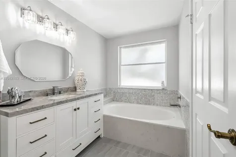 1910 NW 180th Way Pembroke Pines FL 33029
