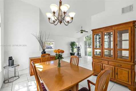 1910 NW 180th Way Pembroke Pines FL 33029