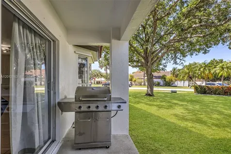 1910 NW 180th Way Pembroke Pines FL 33029