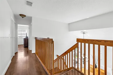 1910 NW 180th Way Pembroke Pines FL 33029