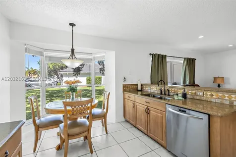 1910 NW 180th Way Pembroke Pines FL 33029