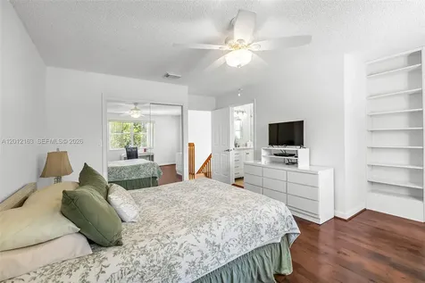 1910 NW 180th Way Pembroke Pines FL 33029