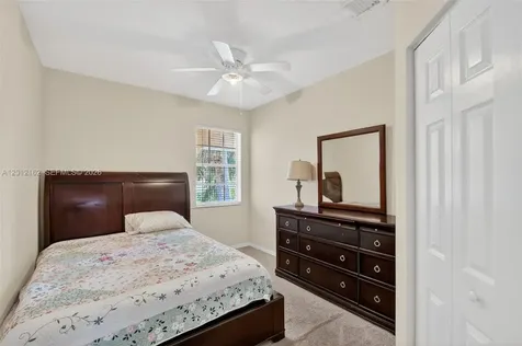 7055 Via Leonardo Lake Worth FL 33467
