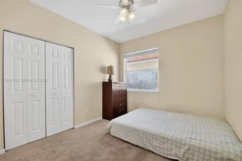7055 Via Leonardo Lake Worth FL 33467