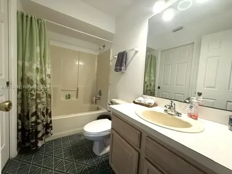 2416 Vance Avenue Lorida FL 33857