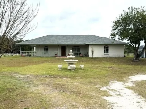 2416 Vance Avenue Lorida FL 33857