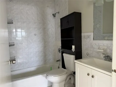 837 SE 8th Court Hialeah FL 33010