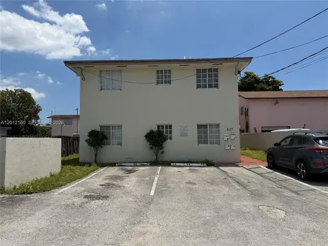 837 SE 8th Court Hialeah FL 33010