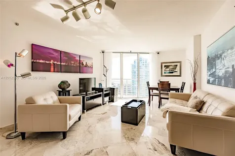 325 S Biscayne Boulevard Miami FL 33131