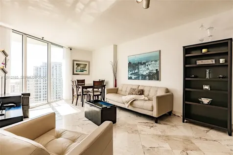 325 S Biscayne Boulevard Miami FL 33131