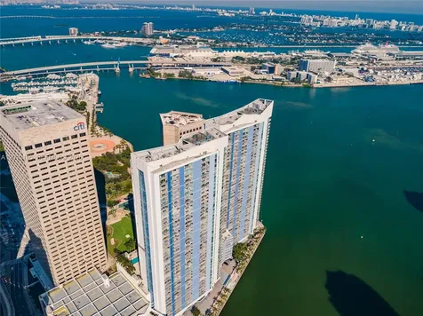 325 S Biscayne Boulevard Miami FL 33131