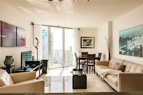 325 S Biscayne Boulevard Miami FL 33131