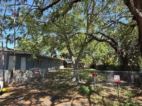 151 NW 164th Street Miami FL 33169