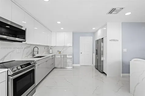 8210 SW 3 Court North Lauderdale FL 33068