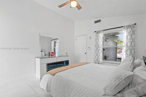 8210 SW 3 Court North Lauderdale FL 33068