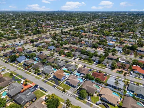 8210 SW 3 Court North Lauderdale FL 33068
