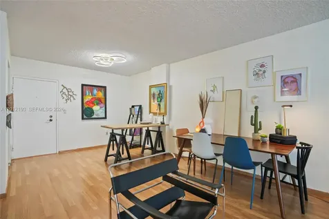 800 West Avenue Miami Beach FL 33139