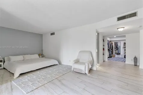 20341 W Country Club Drive Aventura FL 33180