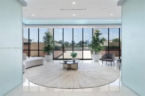 20341 W Country Club Drive Aventura FL 33180