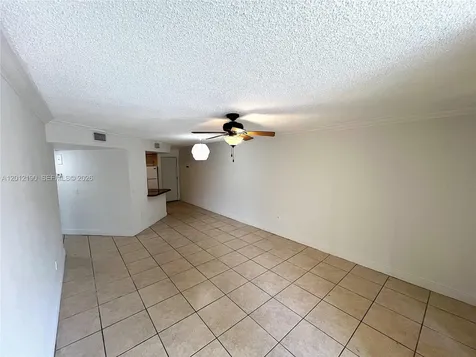 8373 Lake Drive Doral FL 33166