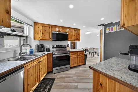 8310 NW 48 Street Lauderhill FL 33351