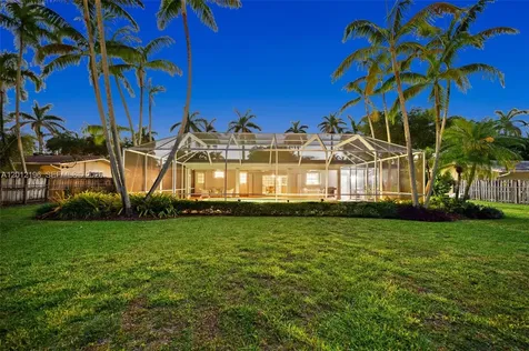 15705 SW 77th Avenue Palmetto Bay FL 33157