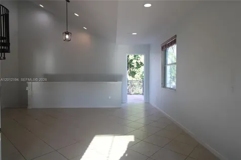 2977 St John Drive Cooper City FL 33024
