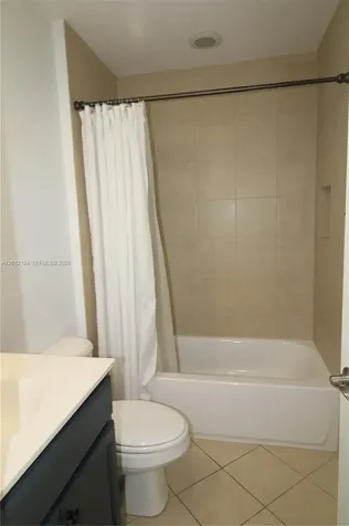 2977 St John Drive Cooper City FL 33024