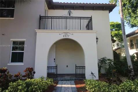 2977 St John Drive Cooper City FL 33024