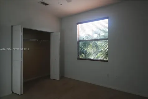 2977 St John Drive Cooper City FL 33024