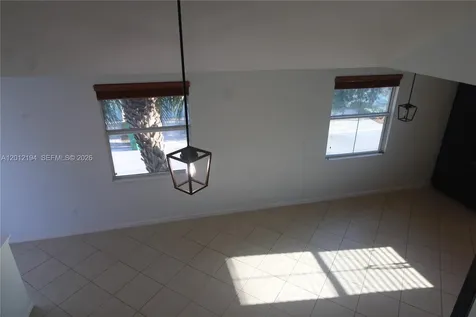 2977 St John Drive Cooper City FL 33024