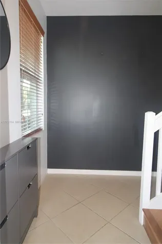 2977 St John Drive Cooper City FL 33024