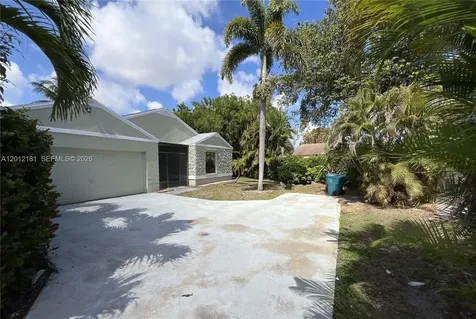 9 Beckley Place Boynton Beach FL 33426