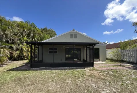 9 Beckley Place Boynton Beach FL 33426