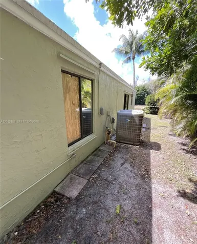 9 Beckley Place Boynton Beach FL 33426