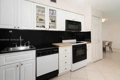 6770 Indian Creek Drive Miami Beach FL 33141