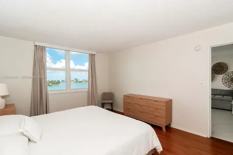 6770 Indian Creek Drive Miami Beach FL 33141