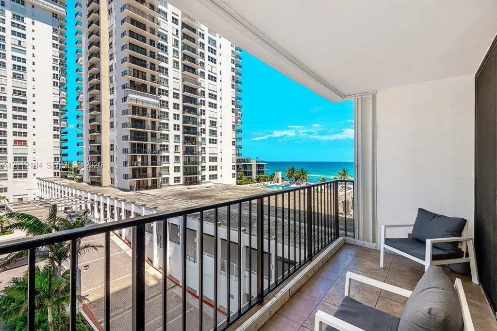 2401 S Ocean Drive Hollywood FL 33019