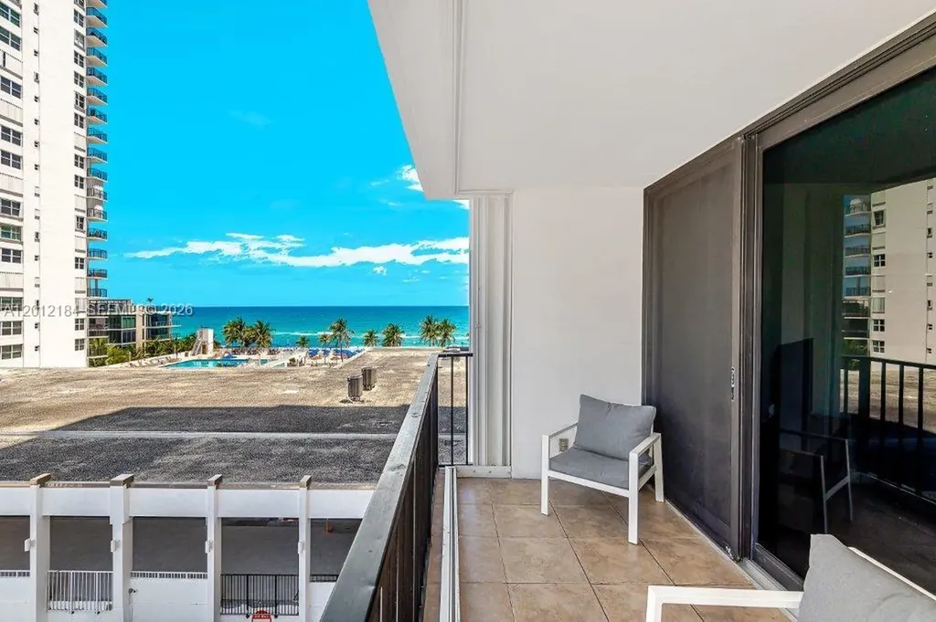2401 S Ocean Drive Hollywood FL 33019