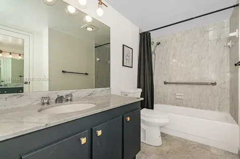 2401 S Ocean Drive Hollywood FL 33019