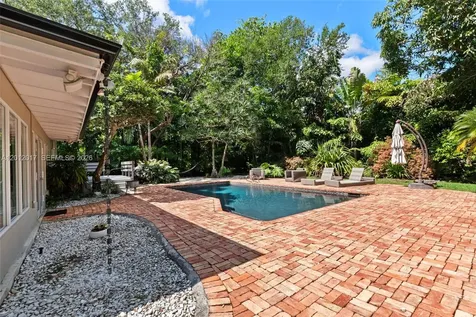 11220 SW 74th Avenue Pinecrest FL 33156