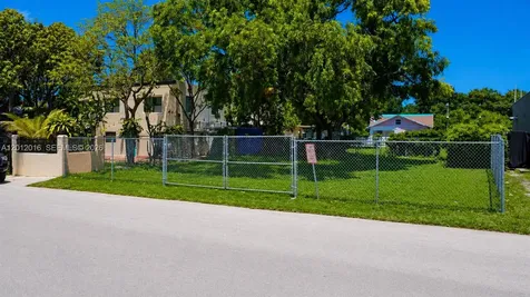 285 NE 55th Street Miami FL 33137